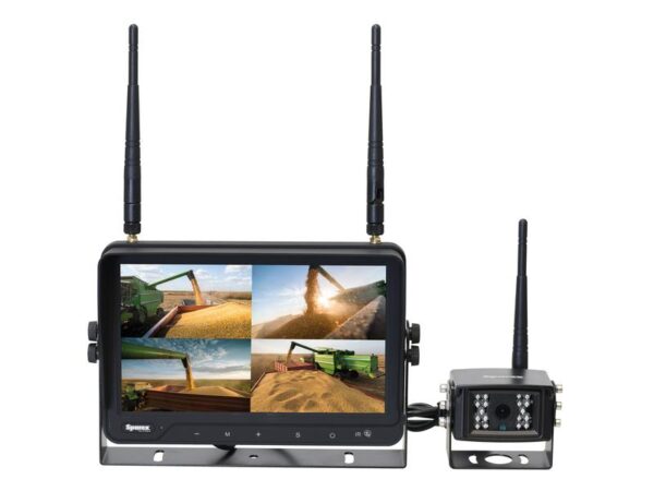 Kamerasystem (trådløs) med 1 x 9'' Digital Wireless 4QUAD split HD monitor with audio and DVR function, 1 x CMOS digital wireless camera with microphone, 1 x Solskærm, 1 x Beslag, 1 x Manual