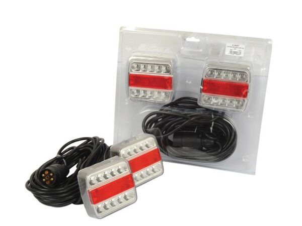 LED Baglygtesæt, Funktion: 4, Lys, bremselys, blinklys, nummerpladelys, Kabellængde:7.5M, 12V
