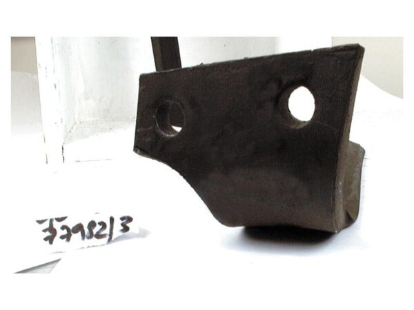 Rotorharvetand 110x14x350mm Venstre. Hulafstand: 68mm. Hul Ø 17mm. Passer tilKuhn. Passer til: 52552500